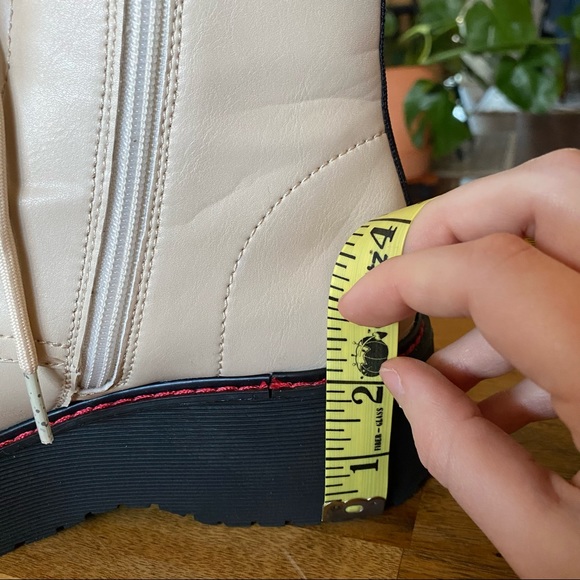 Platform Steve Madden Boots - Picture 6 of 13